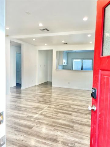 7110 Valmont, Tujunga, CA 91042