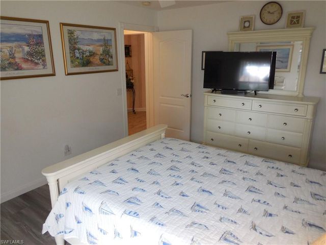 4663 Ossabaw WAY, Naples, FL 34119