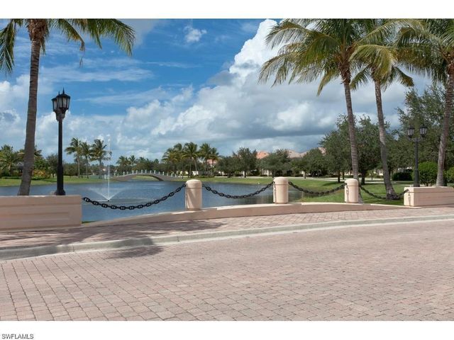 4663 Ossabaw WAY, Naples, FL 34119