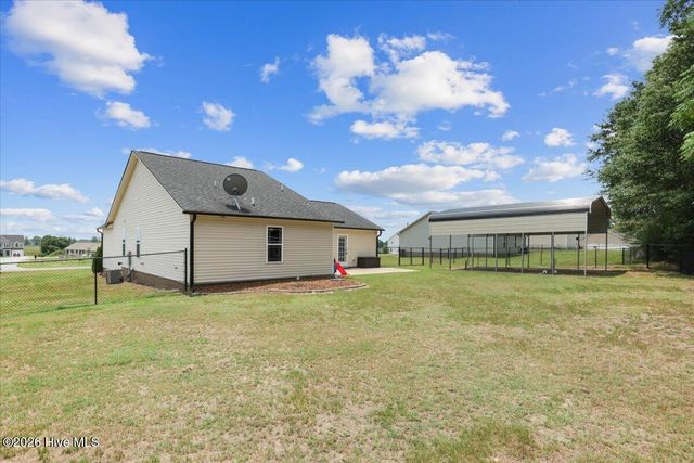 124 Dobbs County Courthouse Road, La Grange, NC 28551