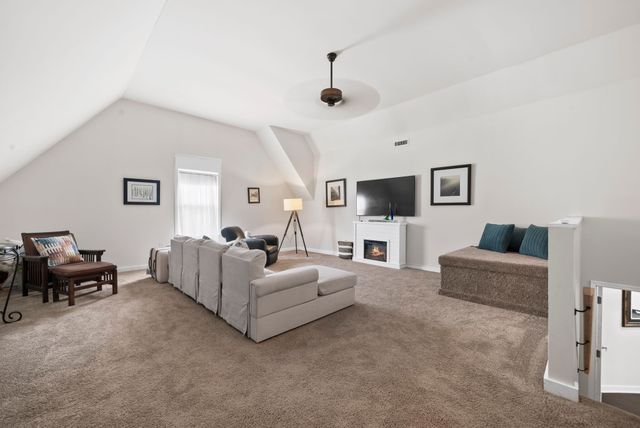 105 Grayson Ln, White House, TN 37188