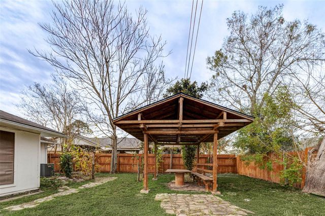 507 Shenandoah Dr Drive, Richmond, TX 77469