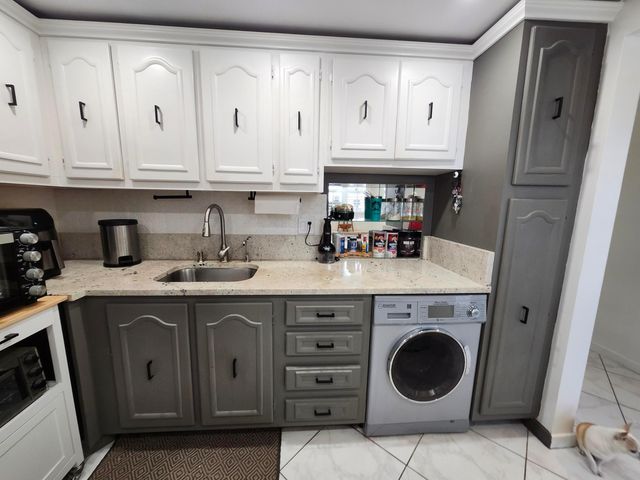 2300 NE 1st Lane 309, Boynton Beach, FL 33435