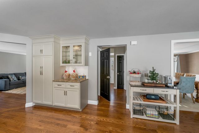 46 Goodhue Road, Derry, NH 03038