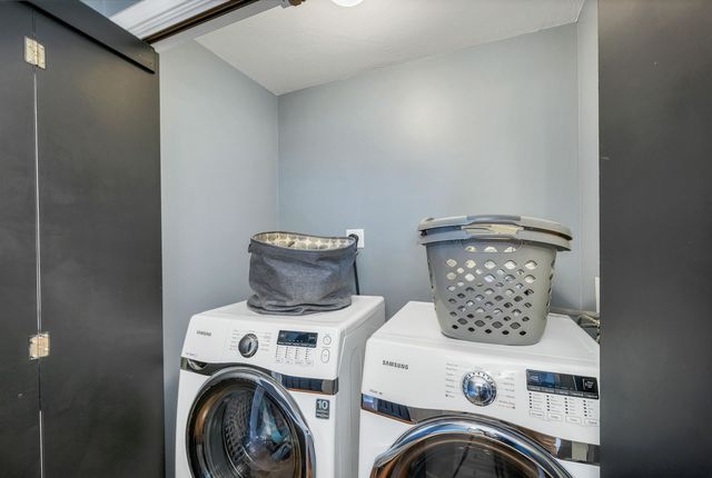 46 Goodhue Road, Derry, NH 03038