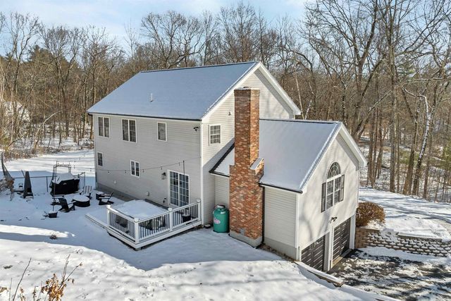 46 Goodhue Road, Derry, NH 03038