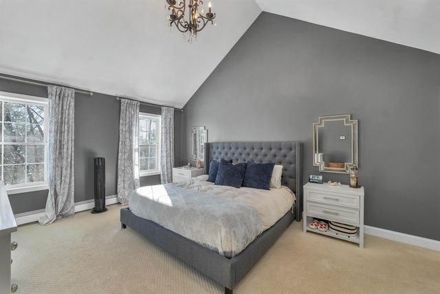 46 Goodhue Road, Derry, NH 03038