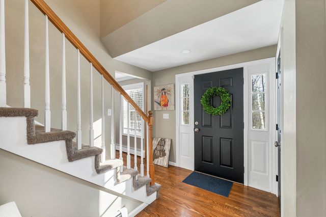 46 Goodhue Road, Derry, NH 03038