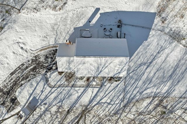 46 Goodhue Road, Derry, NH 03038