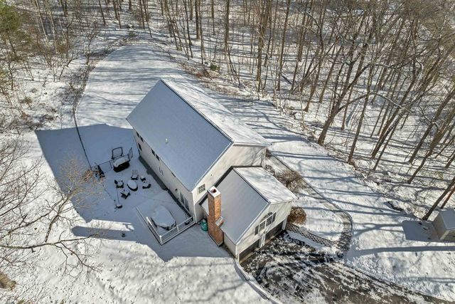 46 Goodhue Road, Derry, NH 03038