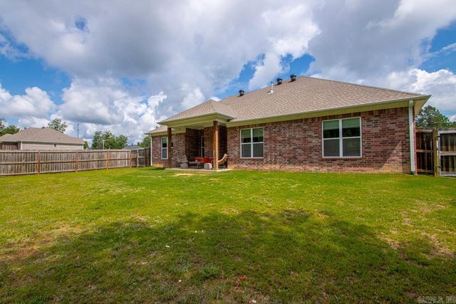 21229 Meadows Acres, Hensley, AR 72065