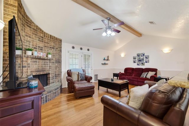 1110 Brookhollow Drive, Deer Park, TX 77536