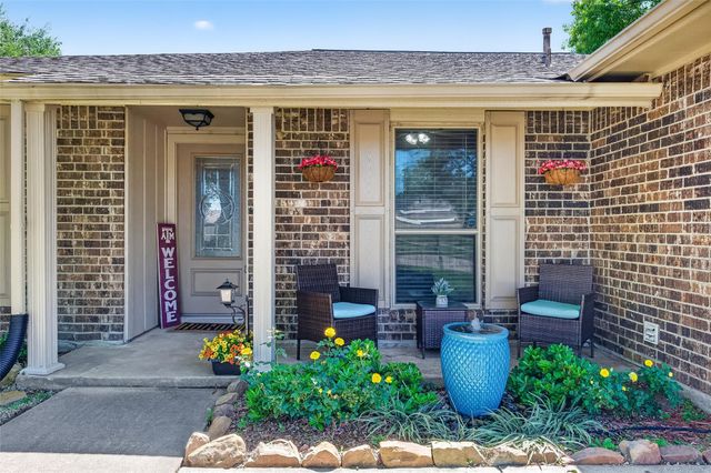 1110 Brookhollow Drive, Deer Park, TX 77536