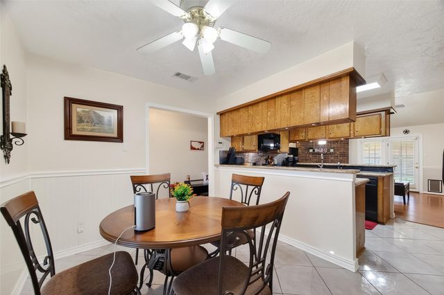 1110 Brookhollow Drive, Deer Park, TX 77536