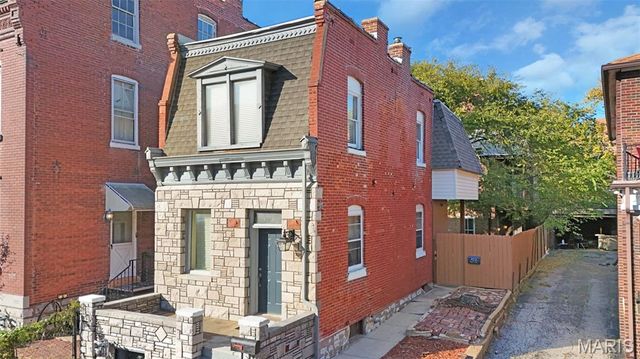 923 Withnell Avenue Front & Rear, St Louis, MO 63118