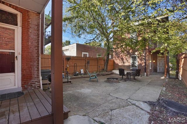 923 Withnell Avenue Front & Rear, St Louis, MO 63118