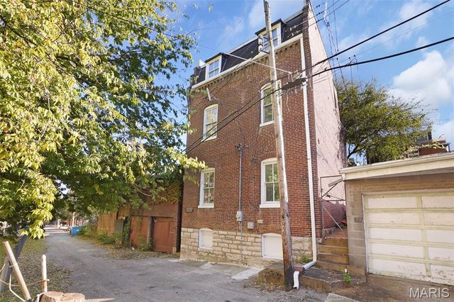 923 Withnell Avenue Front & Rear, St Louis, MO 63118