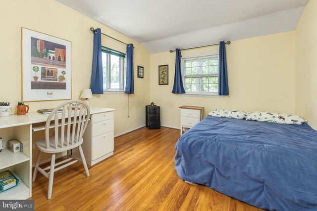 31 SILVER BIRCH RD, Blackwood, NJ 08012