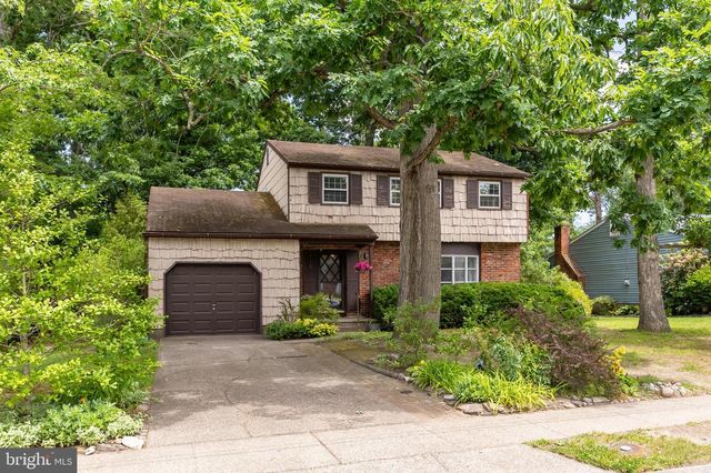 31 SILVER BIRCH RD, Blackwood, NJ 08012