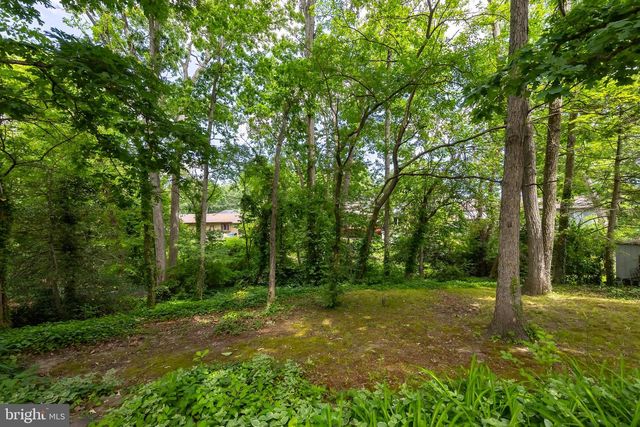 31 SILVER BIRCH RD, Blackwood, NJ 08012