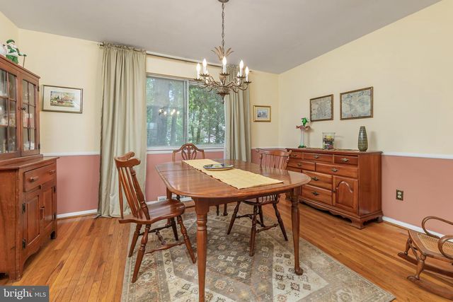31 SILVER BIRCH RD, Blackwood, NJ 08012