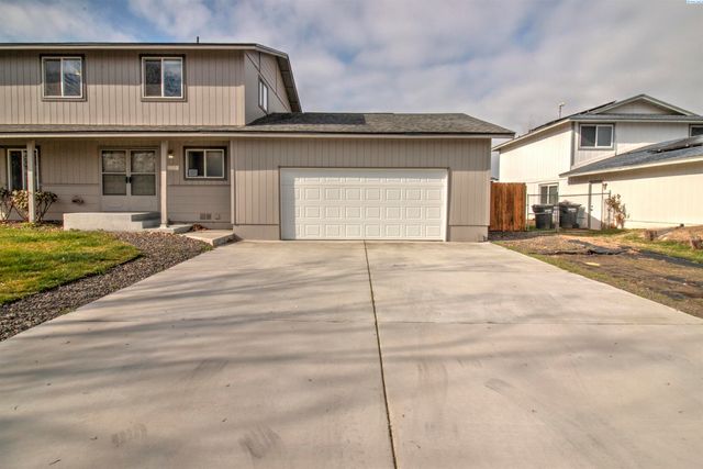 2135 Blue Jay Ln, West Richland, WA 99353