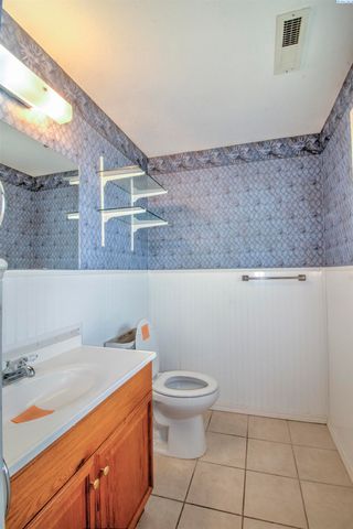 2135 Blue Jay Ln, West Richland, WA 99353