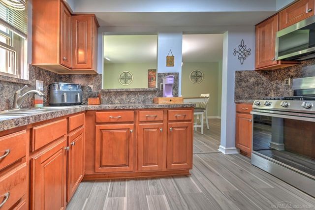 14514 Kerner Drive, Sterling Heights, MI 48313