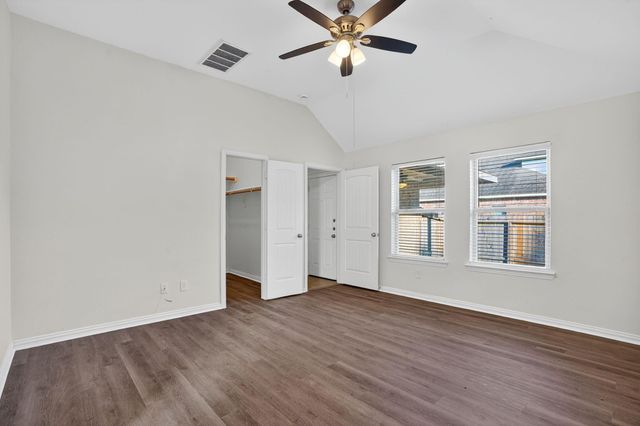 1423 Apple Orchard Trl, Conroe, TX 77301