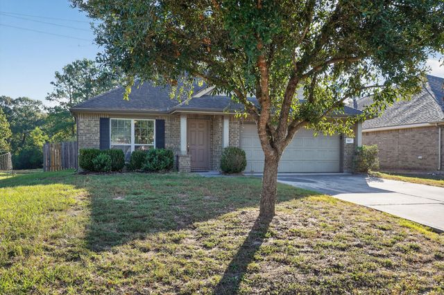 1423 Apple Orchard Trl, Conroe, TX 77301