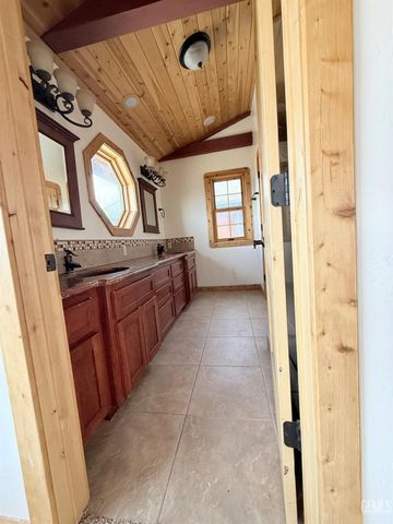 26840 Medicine Bow Court, Tehachapi, CA 93561