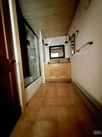 26840 Medicine Bow Court, Tehachapi, CA 93561