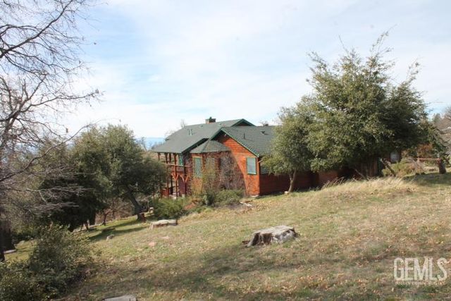 26840 Medicine Bow Court, Tehachapi, CA 93561