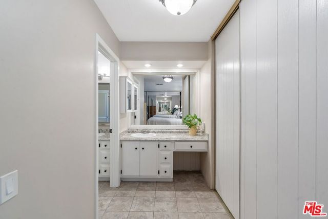 23777 Mulholland Highway 190, Calabasas, CA 91302