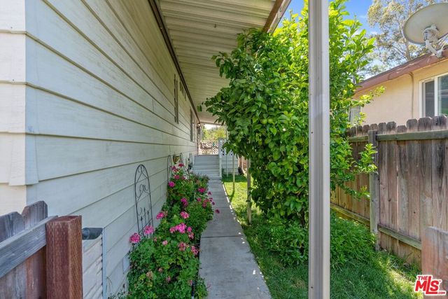 23777 Mulholland Highway 190, Calabasas, CA 91302