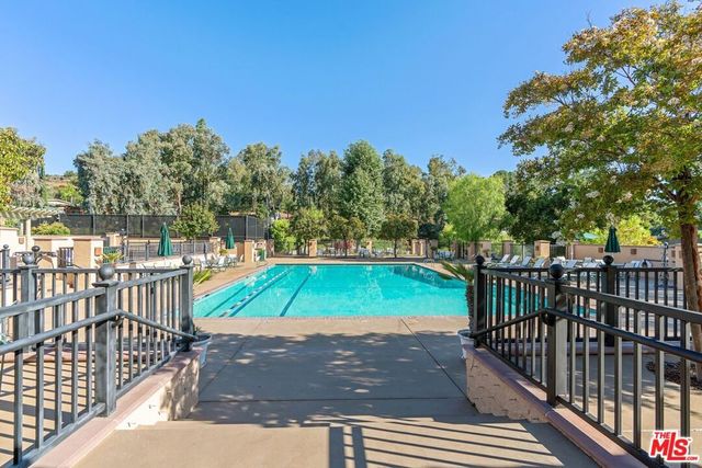 23777 Mulholland Highway 190, Calabasas, CA 91302