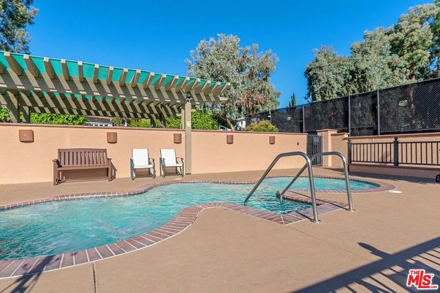 23777 Mulholland Highway 190, Calabasas, CA 91302