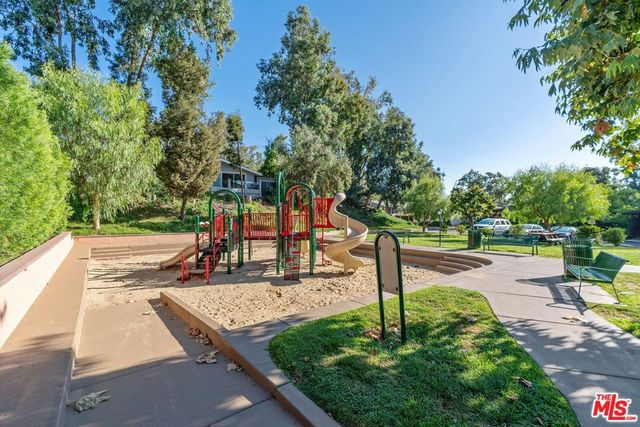 23777 Mulholland Highway 190, Calabasas, CA 91302