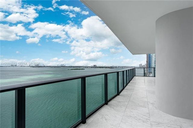 3131 NE 7th Avenue 1901, Miami, FL 33137