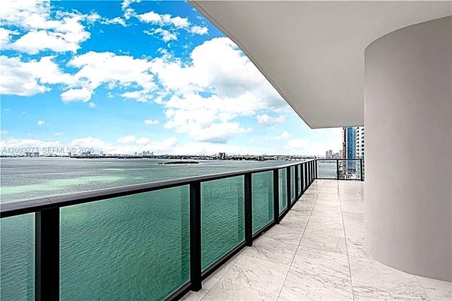 3131 NE 7th Avenue 1901, Miami, FL 33137