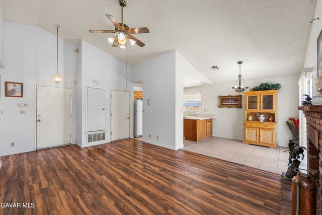 3113 Myrtle Avenue, Rosamond, CA 93560