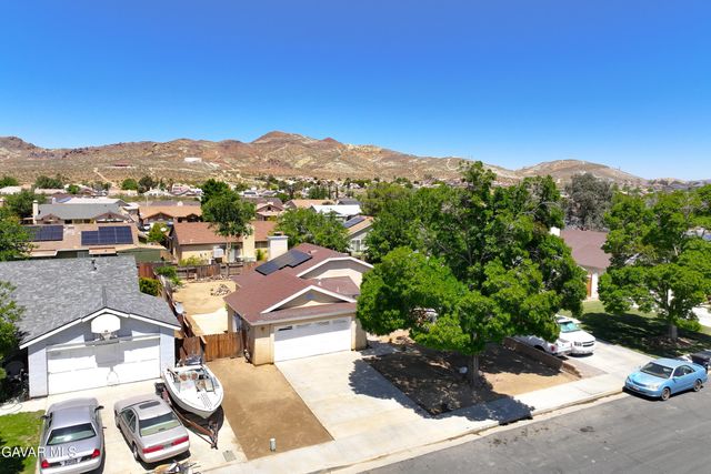 3113 Myrtle Avenue, Rosamond, CA 93560