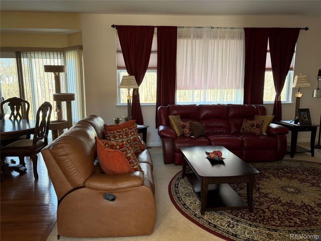 44265 Timberview Court, Van Buren Charter Township, MI 48111