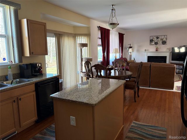 44265 Timberview Court, Van Buren Charter Township, MI 48111