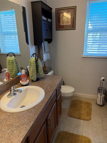 44265 Timberview Court, Van Buren Charter Township, MI 48111