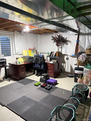 44265 Timberview Court, Van Buren Charter Township, MI 48111