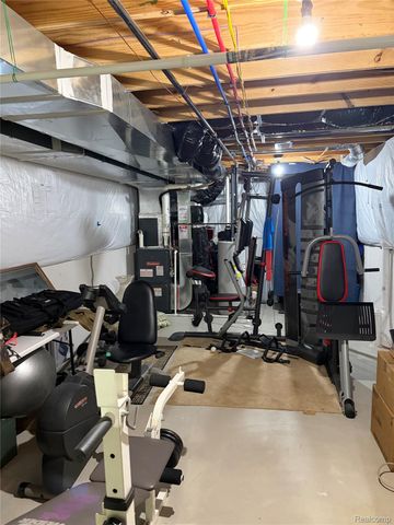 44265 Timberview Court, Van Buren Charter Township, MI 48111