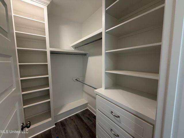 213 Anderson Oaks Drive, Pearl, MS 39208