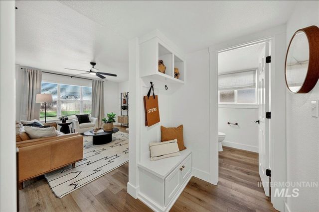 6029 N Oliver Ave, Boise, ID 83714