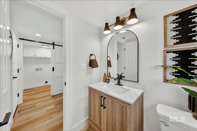 6029 N Oliver Ave, Boise, ID 83714